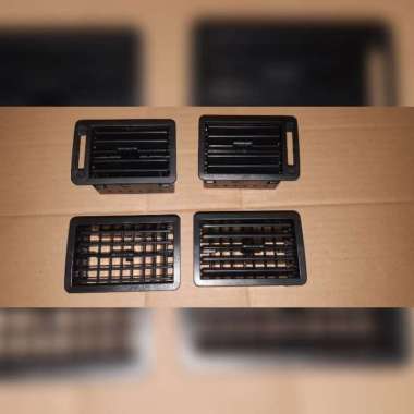 Lubang Kisi Kisi Grill AC Isuzu Panther TENGAH