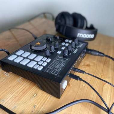 Gudang Digital Maono caster AM100 Portable Podcast-Soundcard Console - K1 MULTICOLOUR