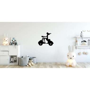 Wallstiker Motor Cewek Naik Vespa Hiasan Stiker Dinding Kamar Bengkel