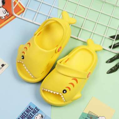 OEM ONE-S41 Sandal Hiu Anak Anti Slip Karakter Bayi Hiu Lucu Bisa Untuk Cewek Cowok / Selop Sendal A
