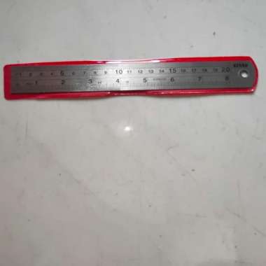 Penggaris Besi Kenko 20 Cm