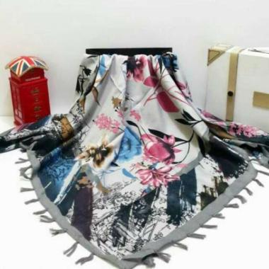 Sakhi Hijab segiempat bohemian style rumbai abuabu