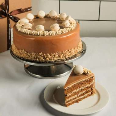 UNION BAKERY SLICE WHOLE SPECULAAS CREAM CAKE - ONTBJITKOEK BUTTERCREA WHOLE