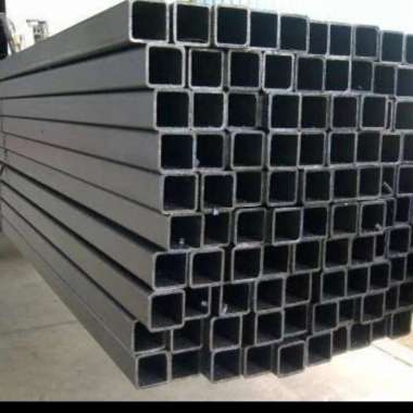 Besi Holo Hollow Stall Pipa Kotak Square Pipe 40 x 40 mm 4 x 4 cm Tebal 1.3 mm
