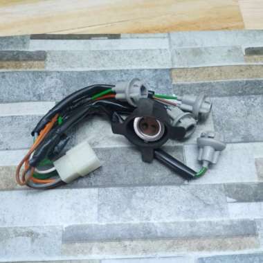 CMS VITING PITING LAMPU DEPAN HONDA REVO ABSOLUTE hitam