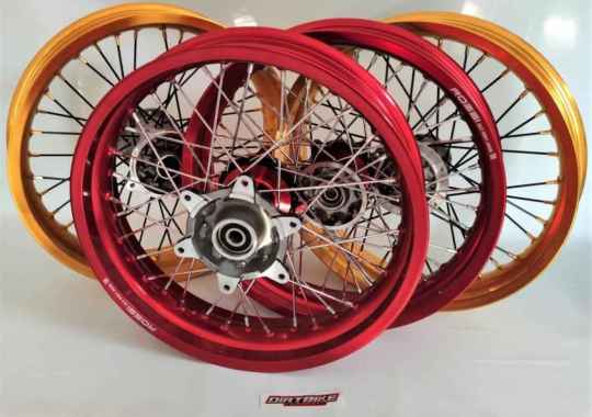 VELG SET SUPERMOTO RING 17 CRF 150 UKURAN 300 350 17 WARNA Gold