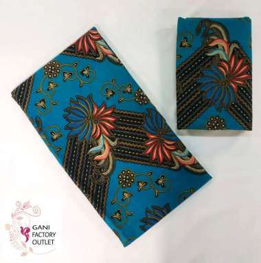 Kain Batik Surya Kencana L : 110 cm P : 200 cm Kode 629 Biru