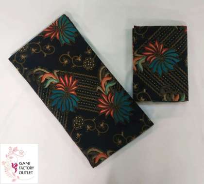 Kain Batik Surya Kencana L : 110 cm P : 200 cm Kode 629 Hitam