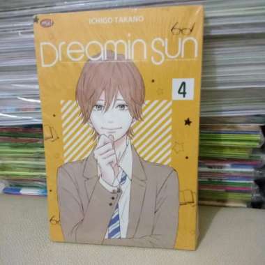 BUKU KOMIK DREAMIN SUN VOLUME 4