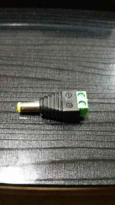 Jek DC male Kuning/ konektor DC male