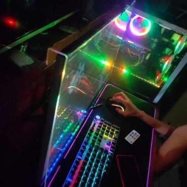 akrilik pelindung layar tv/komputer