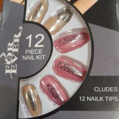 Kuku Palsu Cantik Motif Tato