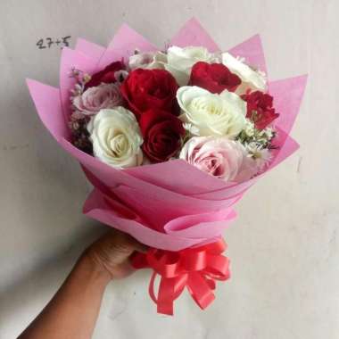 bouquet bunga mawar asli