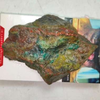 bahan batu bacan coklat Bongkahan, batu yg dikirim sesuai foto, Kode74