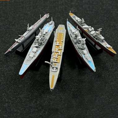5 Pcs Mainan Kapal Perang Jepang 4D Model Kit Multicolor