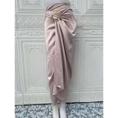 Rok Lilit Wrap Satin Wanita / Rok Polos Setelan Kebaya NUDE