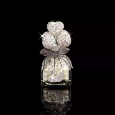 PAJANGAN DASHBOARD LOVE CRYSTAL RHINESTONES TEMPAT PARFUM KACA MOBIL Putih