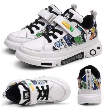 Sepatu Anak Laki Laki Perempuan Sneakers Warna Hitam Putih Motif Kartun Aneka Ukuran 34 white
