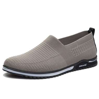 Sepatu slip on pria big size on sale