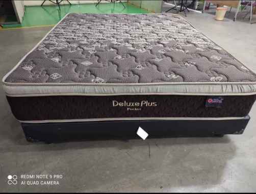 Kasur Central Deluxe plus Pocket 180 x 200 Coklat