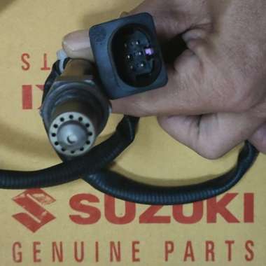 SENSOR OKSIGEN O2 OXYGEN KNALPOT DEPAN ATAS SUZUKI SPLASH TIPE PIN 6