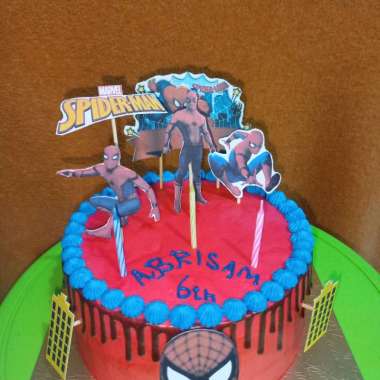 kue ulang tahun Spiderman