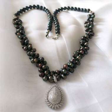 Kalung Panjang Mutiara Air Tawar Mutiara Asli Lombok kd 612