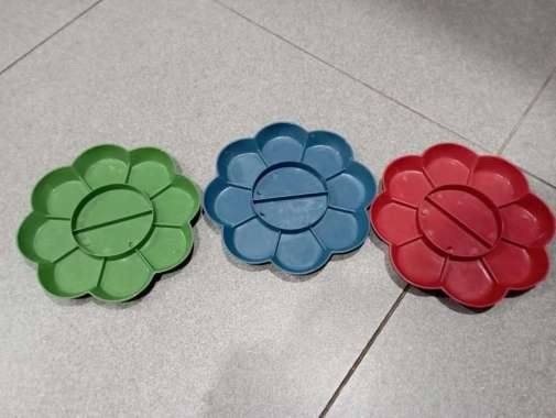 Palette / Palet Lukis / Tempat / Piring Cat Lukis Bunga Sakura 12 cm Random