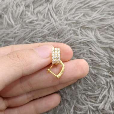 stok terbatas anting klip wanita model zirkon baris triple elegan emas