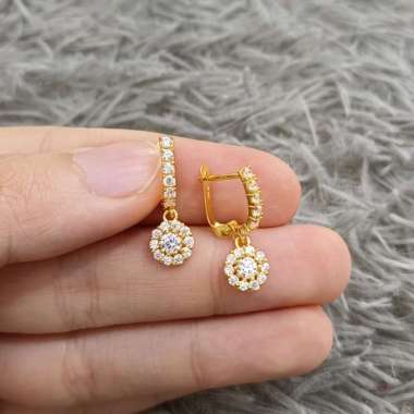stok hanya 1 anting klip model markis bulat mewah elegan premium emas
