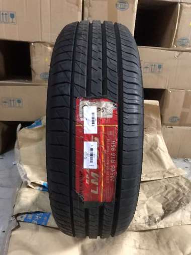 ban luar dunlop 205 / 65 r 16 lm 705 Th 2020