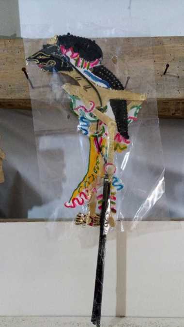 wayang kulit srikandi (42cm)