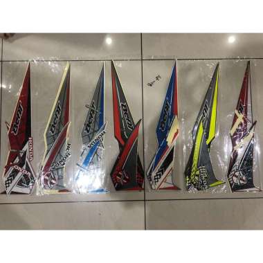STICKER LIS BODY STRIPING BEAT ESP 2016 STIKER LES BODI STRIPPING MOTOR HONDA BEAT ESP 2016 LIST BAD