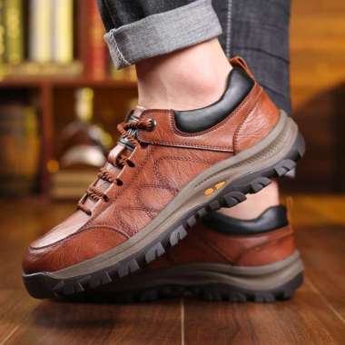 Mivasoo Sepatu Kulit Formal Pria Keren sneakers kerja Impor Asli Kasual Terbaru Original k11 43 COKE