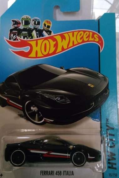 HW - Ferrari 458 Italia Black