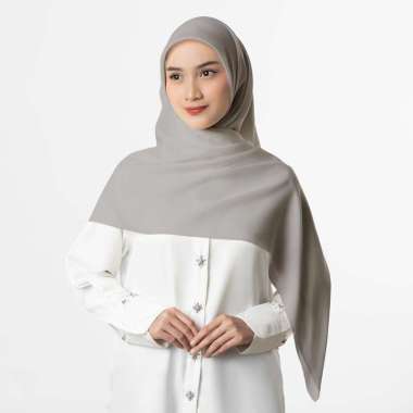 Jenna and Kaia - Sada Scarf - Hijab Kerudung Segi Empat Dune