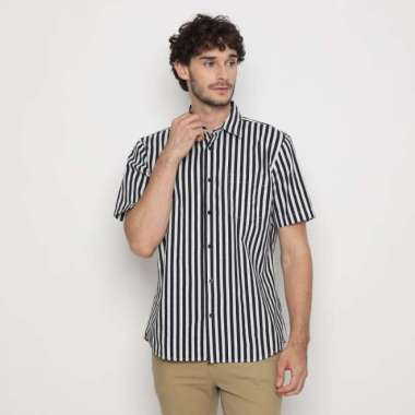 Platini Kemeja Salur Pria Lengan Pendek Katun Hitam Putih 73447 L