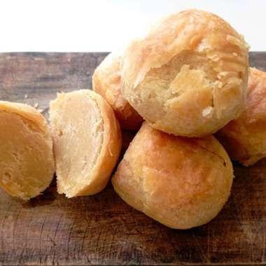 Kue Pia basah kacang hijau keju bakpia citra sari wangi semarang kacang hijau