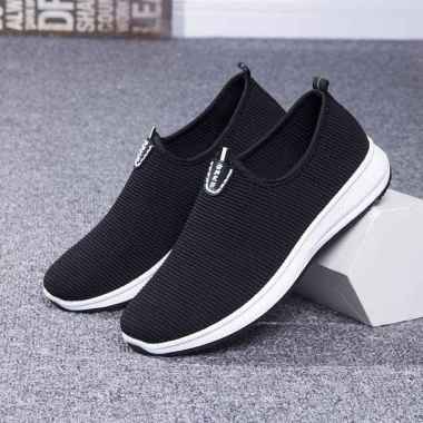 Leedoo Sepatu Slip on Sepatu Pria Sepatu Pria MC601 42 HITAM