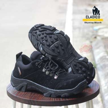 Sepatu Safety Pria Boots Pendek Skyway Ujung Besi 40 Hitam