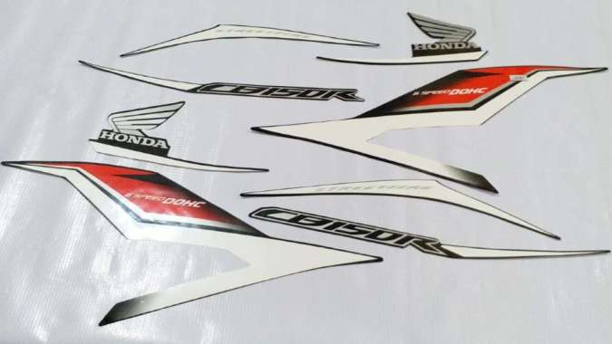 STRIPING - LIST BODI - STIKER HONDA CB150 R STREETFIRE LED 2018