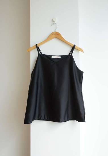 Benangsari Inner Tank Top Satin Kamisol Dalaman Kebaya Outer L/XL Black