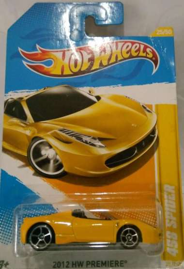 HW - Ferrari 458 Spider Yellow
