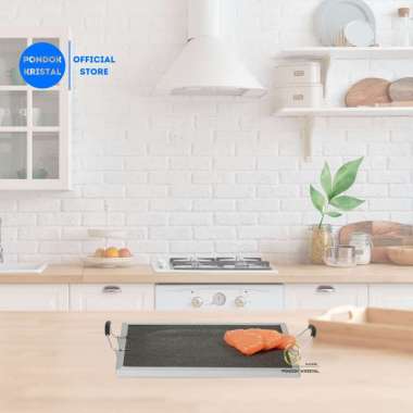 Panggangan Ikan Ayam Batu Bakar Alami Batu Lava