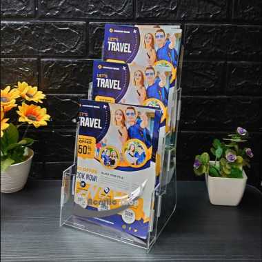 Tempat Brosur Akrilik / Display Brosur Acrylic / Rak Brosur Uk. A5 3 Susun Knock Down