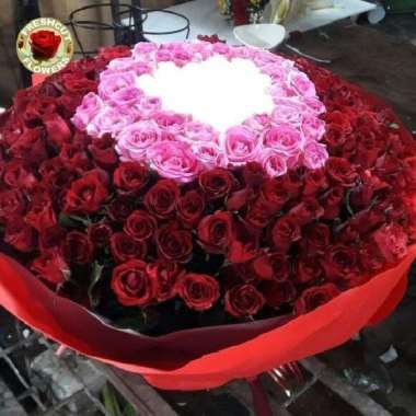 Buket Bunga Hadiah Ulang Tahun Pacar