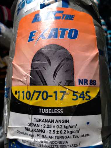 Ban Luar IRC 110 70 - 17 Exato NR88 tubeless ninja cbr