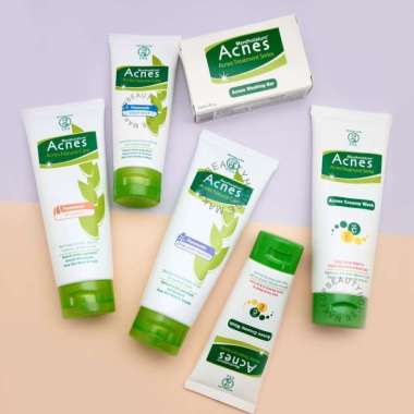 Acnes Face Facial Wash Sabun Jerawat 100gr Creamy Wash
