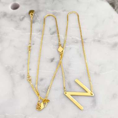 kalung wanita model Milea huruf N minimalis dan stylish emas asli