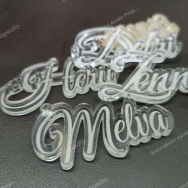 Gantungan kunci Akrilik custom